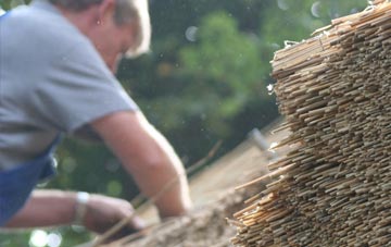 professional Lyne Of Gorthleck thatchers